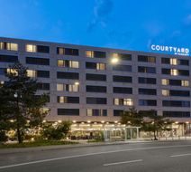 Courtyard Zurich North Exterior