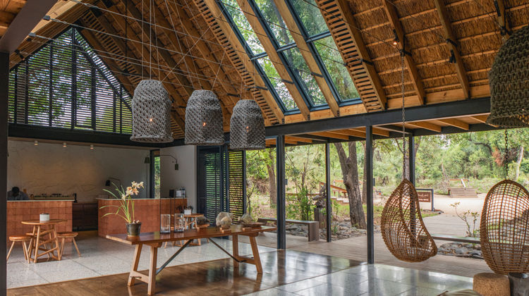 Lion Sands River Lodge, Sabi Sands Lobby