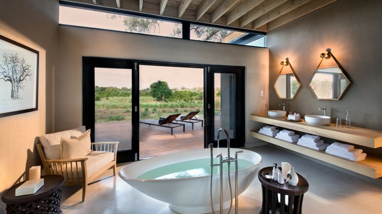 <b>Lion Sands River Lodge, Sabi Sands Room</b>. Images powered by <a href="https://www.leonardoworldwide.com/" title="Leonardo Worldwide" target="_blank">Leonardo</a>.