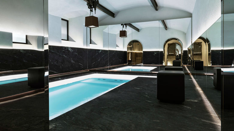 <b>STRAFhotel - a member of Design Hotels Pool</b>. Images powered by <a href="https://www.leonardoworldwide.com/" title="Leonardo Worldwide" target="_blank">Leonardo</a>.
