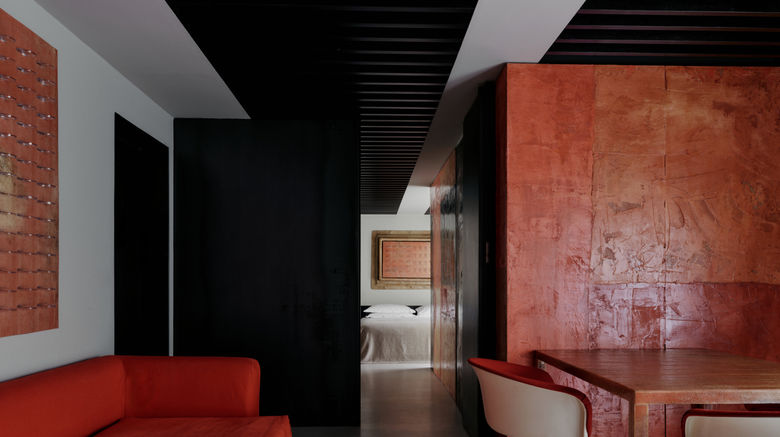 <b>STRAFhotel - a member of Design Hotels Suite</b>. Images powered by <a href="https://www.leonardoworldwide.com/" title="Leonardo Worldwide" target="_blank">Leonardo</a>.