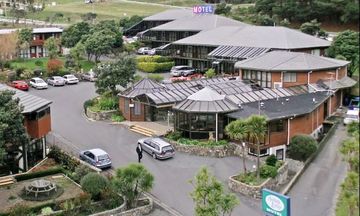 Aotea Lodge