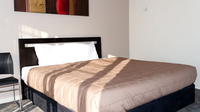 <b>Aotea Lodge Room</b>. Images powered by <a href="https://www.leonardoworldwide.com/" title="Leonardo Worldwide" target="_blank">Leonardo</a>.