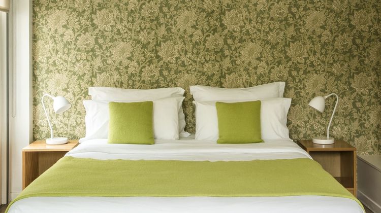 Hotel Home Room