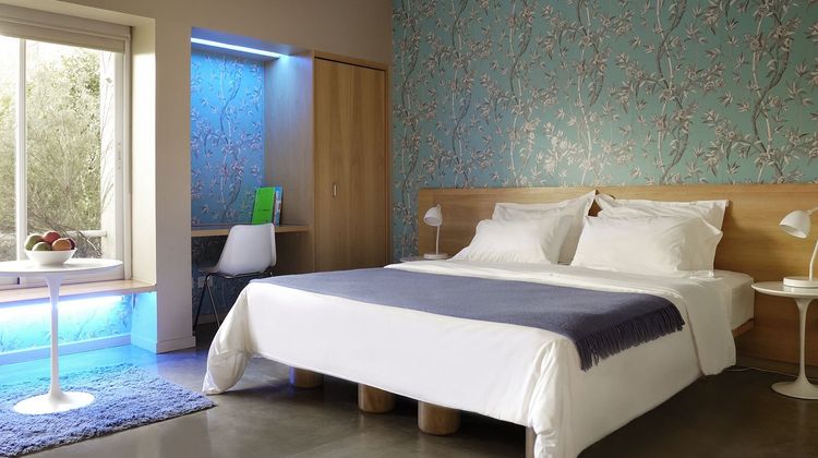 Hotel Home Room