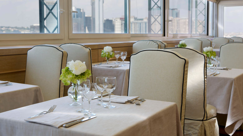 <b>Starhotels Terminus Restaurant</b>. Images powered by <a href="https://www.leonardoworldwide.com/" title="Leonardo Worldwide" target="_blank">Leonardo</a>.