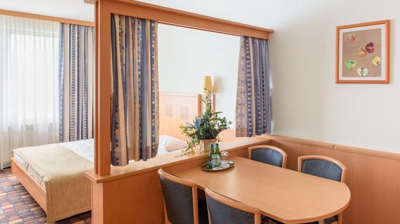 <b>Hotel Partner Room</b>. Images powered by <a href="https://www.leonardoworldwide.com/" title="Leonardo Worldwide" target="_blank">Leonardo</a>.