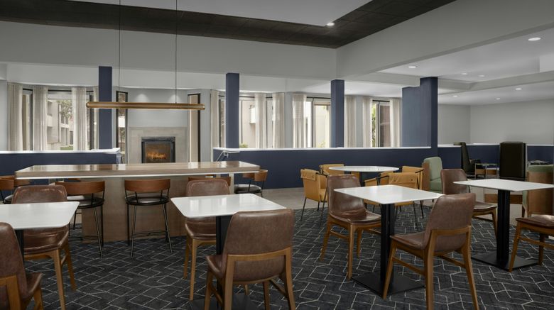 <b>Courtyard by Marriott Spokane Downtown Lobby</b>. Images powered by <a href="https://www.leonardoworldwide.com/" title="Leonardo Worldwide" target="_blank">Leonardo</a>.