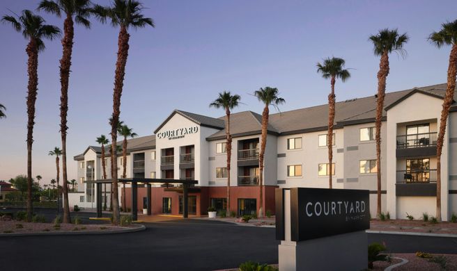 Courtyard Green Valley Marriott Exterior