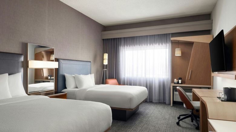 <b>Courtyard Green Valley Marriott Room</b>. Images powered by <a href="https://www.leonardoworldwide.com/" title="Leonardo Worldwide" target="_blank">Leonardo</a>.