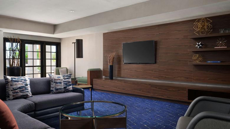 <b>Courtyard Green Valley Marriott Lobby</b>. Images powered by <a href="https://www.leonardoworldwide.com/" title="Leonardo Worldwide" target="_blank">Leonardo</a>.