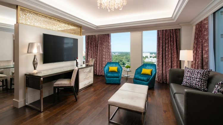 Grand Bohemian Hotel Charlotte Suite