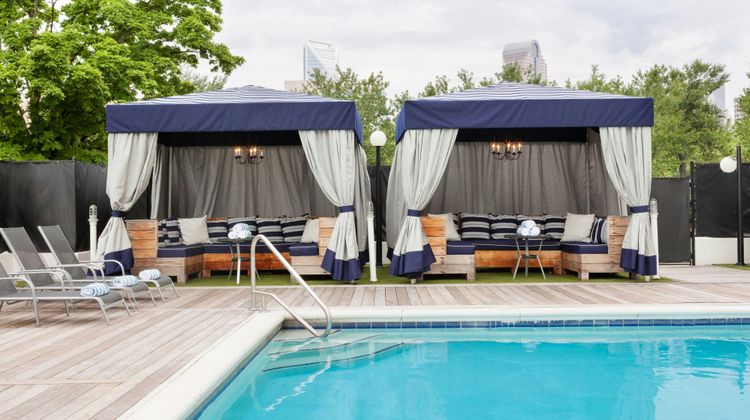 Sheraton Charlotte Hotel Pool