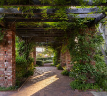 El Encanto Exterior