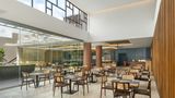 Fairfield by Marriott Bali Kuta Ngurah Restaurant