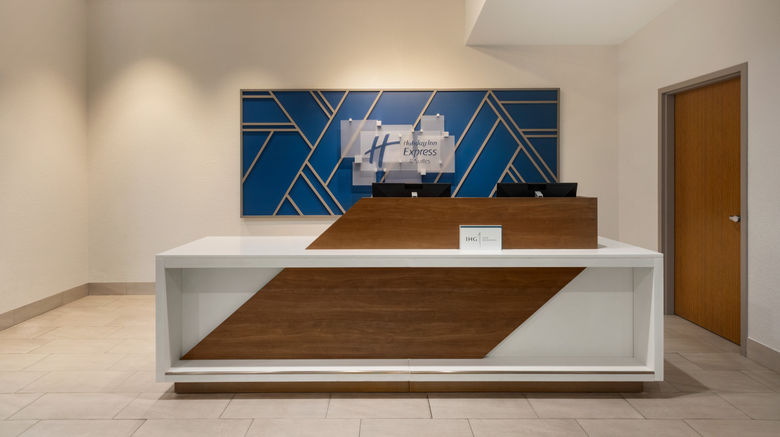 Holiday Inn Express  and  Sts Dania Beach Exterior. Images powered by <a href="https://www.leonardoworldwide.com" target="_blank" rel="noopener">Leonardo</a>.