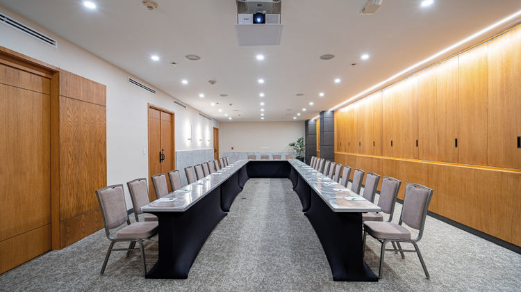 Holiday Inn Hotel Meeting