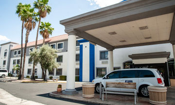 Holiday Inn Express Tucson Airport