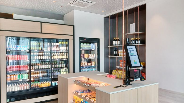 <b>Candlewood Suites Dusseldorf Airport Lobby</b>. Images powered by <a href="https://www.leonardoworldwide.com/" title="Leonardo Worldwide" target="_blank">Leonardo</a>.