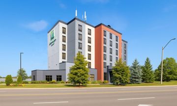 Holiday Inn & Suites Mississauga