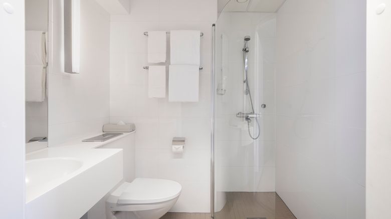 <b>Original Sokos Hotel Albert Room</b>. Images powered by <a href="https://www.leonardoworldwide.com/" title="Leonardo Worldwide" target="_blank">Leonardo</a>.