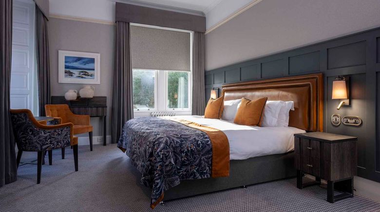 <b>Skeabost House Hotel Room</b>. Images powered by <a href="https://www.leonardoworldwide.com/" title="Leonardo Worldwide" target="_blank">Leonardo</a>.