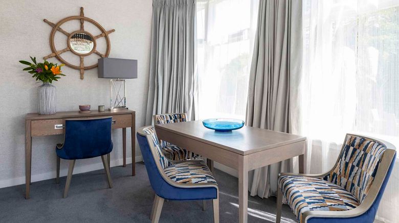 <b>Duisdale House Hotel Suite</b>. Images powered by <a href="https://www.leonardoworldwide.com/" title="Leonardo Worldwide" target="_blank">Leonardo</a>.