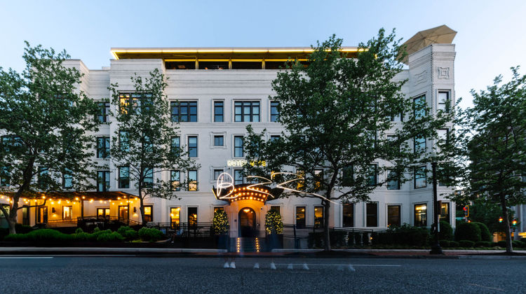 Hotel Hive Exterior