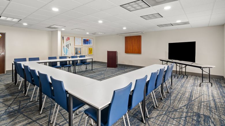 <b>Holiday Inn Express Meeting</b>. Images powered by <a href="https://www.leonardoworldwide.com/" title="Leonardo Worldwide" target="_blank">Leonardo</a>.