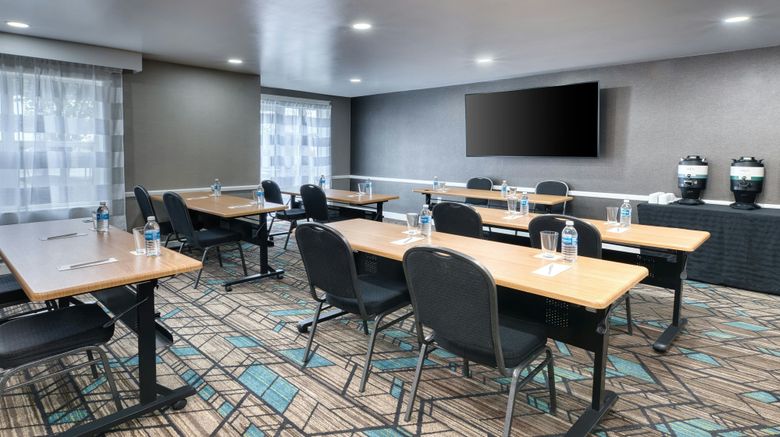 <b>Residence Inn Whitby Meeting</b>. Images powered by <a href="https://www.leonardoworldwide.com/" title="Leonardo Worldwide" target="_blank">Leonardo</a>.