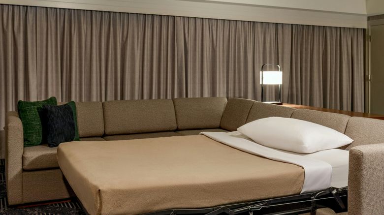 <b>Renaissance Boston Seaport District Suite</b>. Images powered by <a href="https://www.leonardoworldwide.com/" title="Leonardo Worldwide" target="_blank">Leonardo</a>.