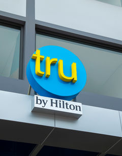 Tru by Hilton Hoa Binh City Centre