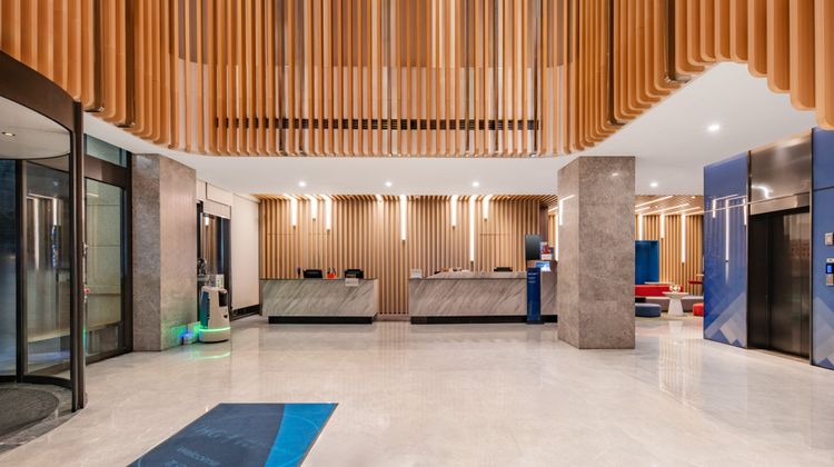 Holiday Inn Express Hongqiao North Exterior
