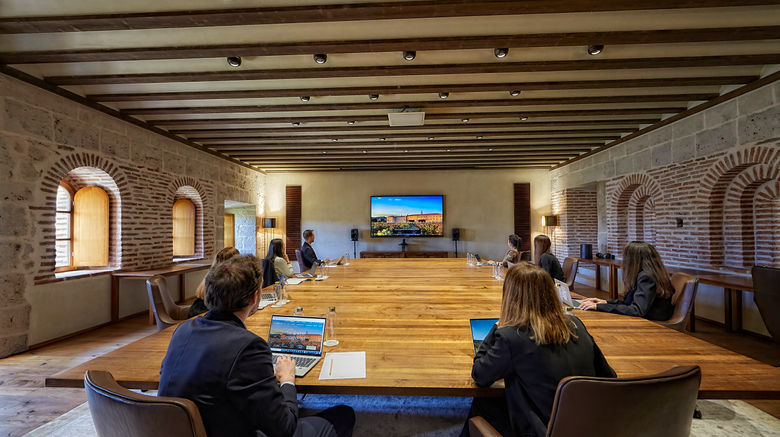 <b>Abadia Retuerta Le Domaine Meeting</b>. Images powered by <a href="https://www.leonardoworldwide.com/" title="Leonardo Worldwide" target="_blank">Leonardo</a>.