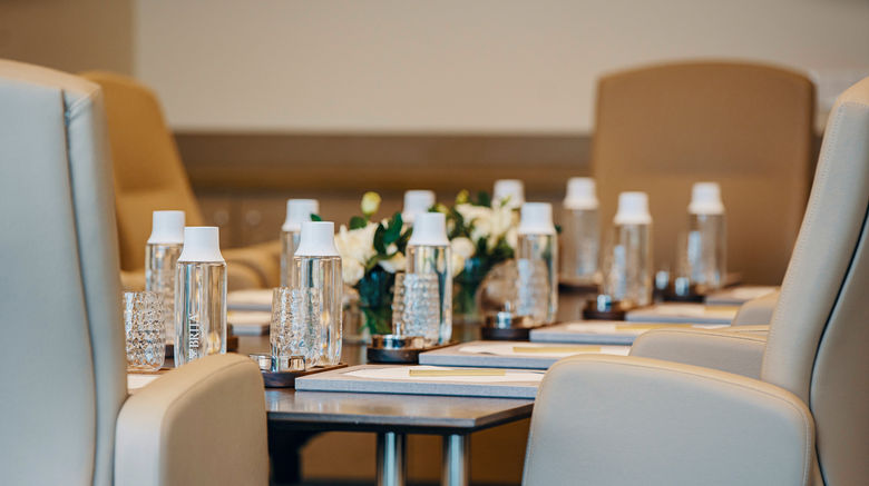 <b>Mandarin Oriental Desaru Coast Meeting</b>. Images powered by <a href="https://www.leonardoworldwide.com/" title="Leonardo Worldwide" target="_blank">Leonardo</a>.