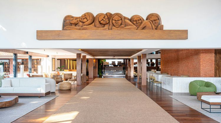 Yacht and Golf Club Paraguay Lobby