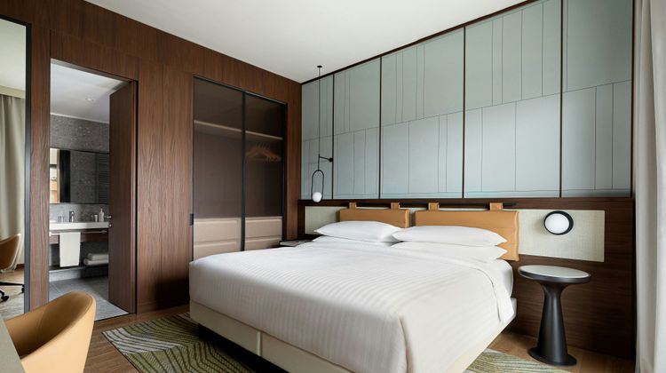 Milan Marriott Hotel Suite