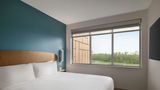 Element Charleston Airport Room