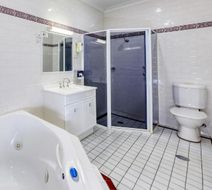 Breakout Motel Room