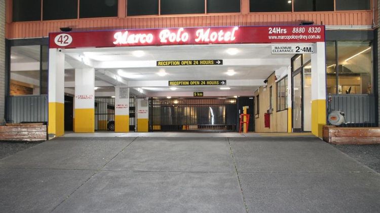 Marco Polo Motor Inn Motel Exterior