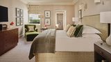 <b>Rocco Forte Brown's Hotel Suite</b>. Images powered by <a href="https://www.leonardoworldwide.com/" title="Leonardo Worldwide" target="_blank">Leonardo</a>.