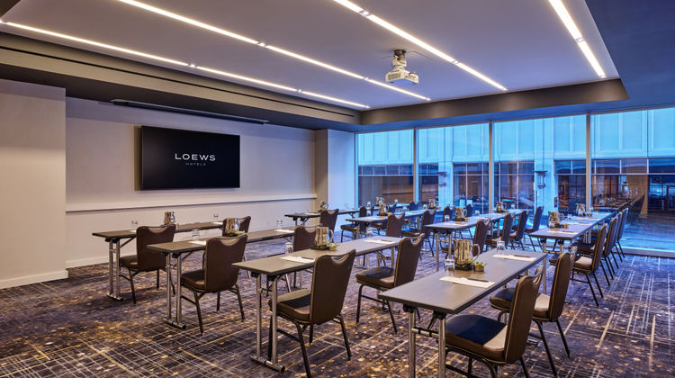 Loews Chicago Hotel Meeting
