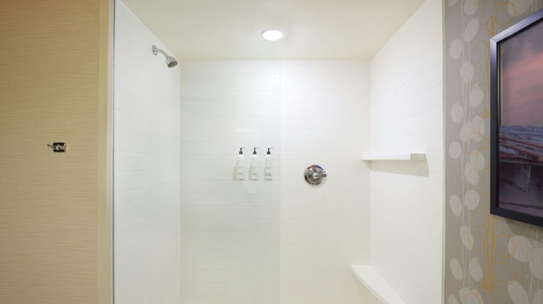 <b>Fairfield Inn & Suites Calgary Downtown Room</b>. Images powered by <a href="https://www.leonardoworldwide.com/" title="Leonardo Worldwide" target="_blank">Leonardo</a>.