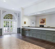 Marriott's Manor Club at Ford's Colony Lobby