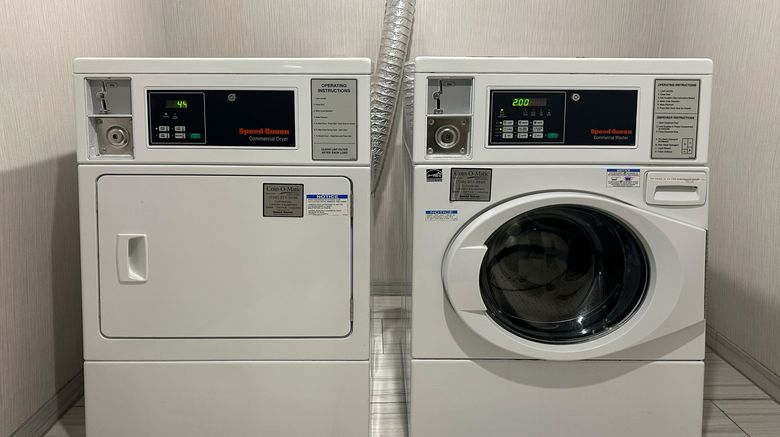 <b>Holiday Inn Express & Suites ChicagoWest Other</b>. Images powered by <a href="https://www.leonardoworldwide.com/" title="Leonardo Worldwide" target="_blank">Leonardo</a>.