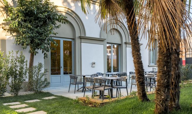 Ariele Hotel Exterior