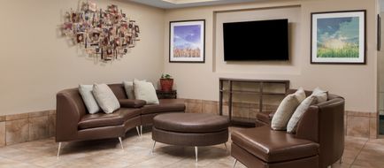 Candlewood Suites Omaha Exterior