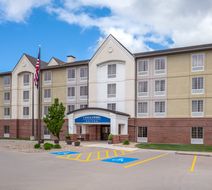 Candlewood Suites Omaha Exterior