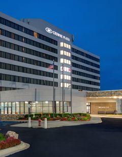 Crowne Plaza Hotel Auburn Hills