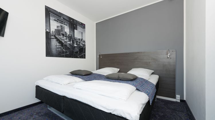 Cabinn Apartments Room
